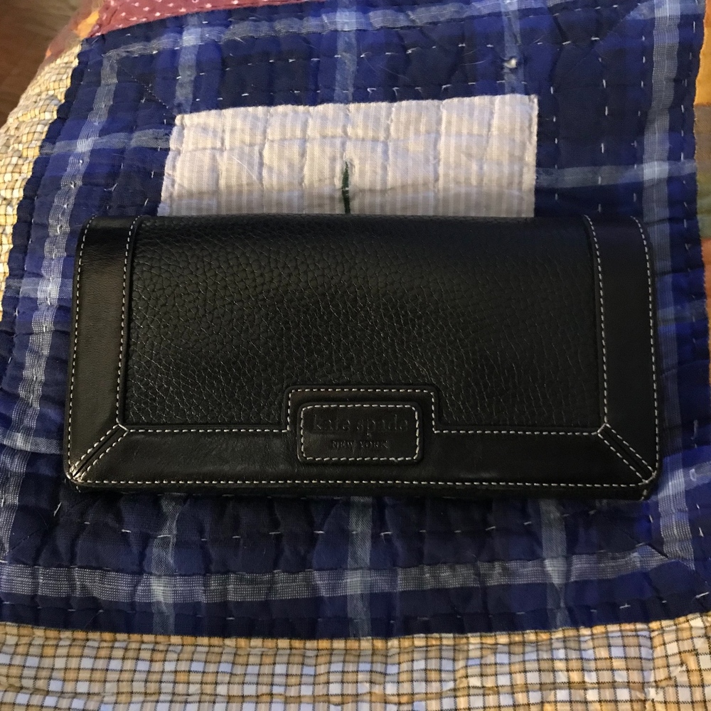 Kate Spade Matching Black Wallet